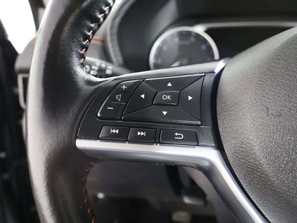 Used 2023 Nissan Sentra SR w/ SR Premium Package image 44