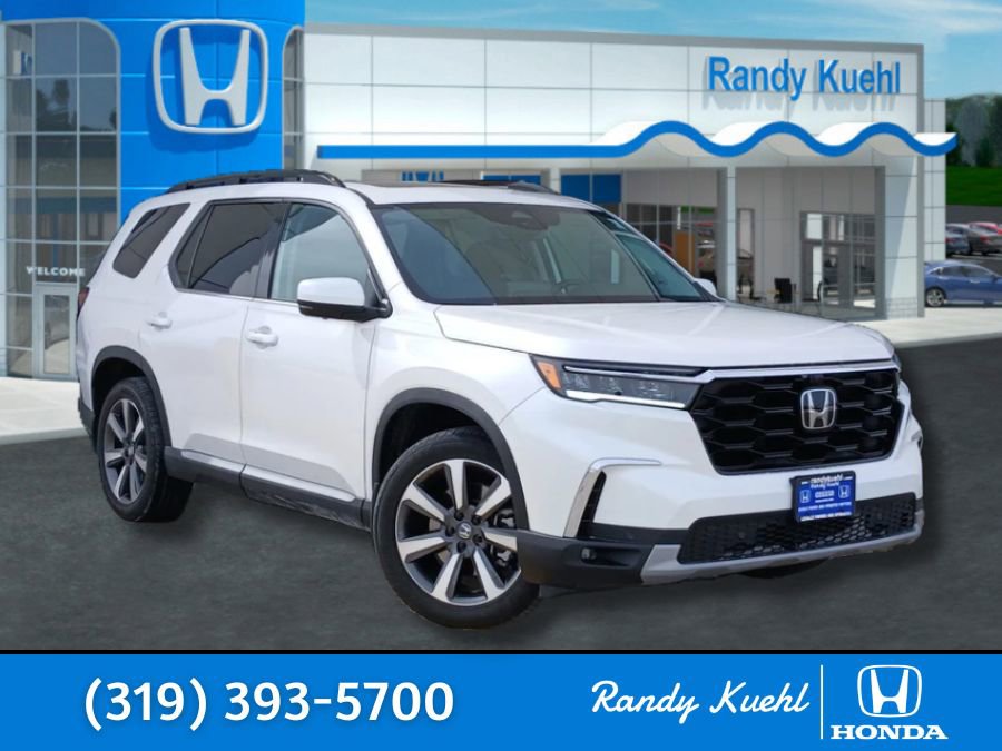 Used 2025 Honda Pilot Elite