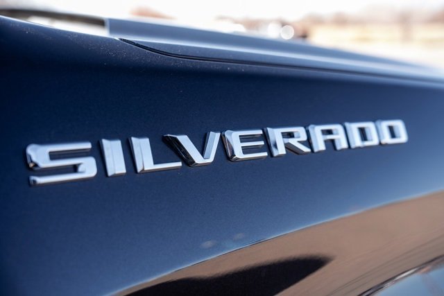 Used 2022 Chevrolet Silverado 1500 Custom image 12