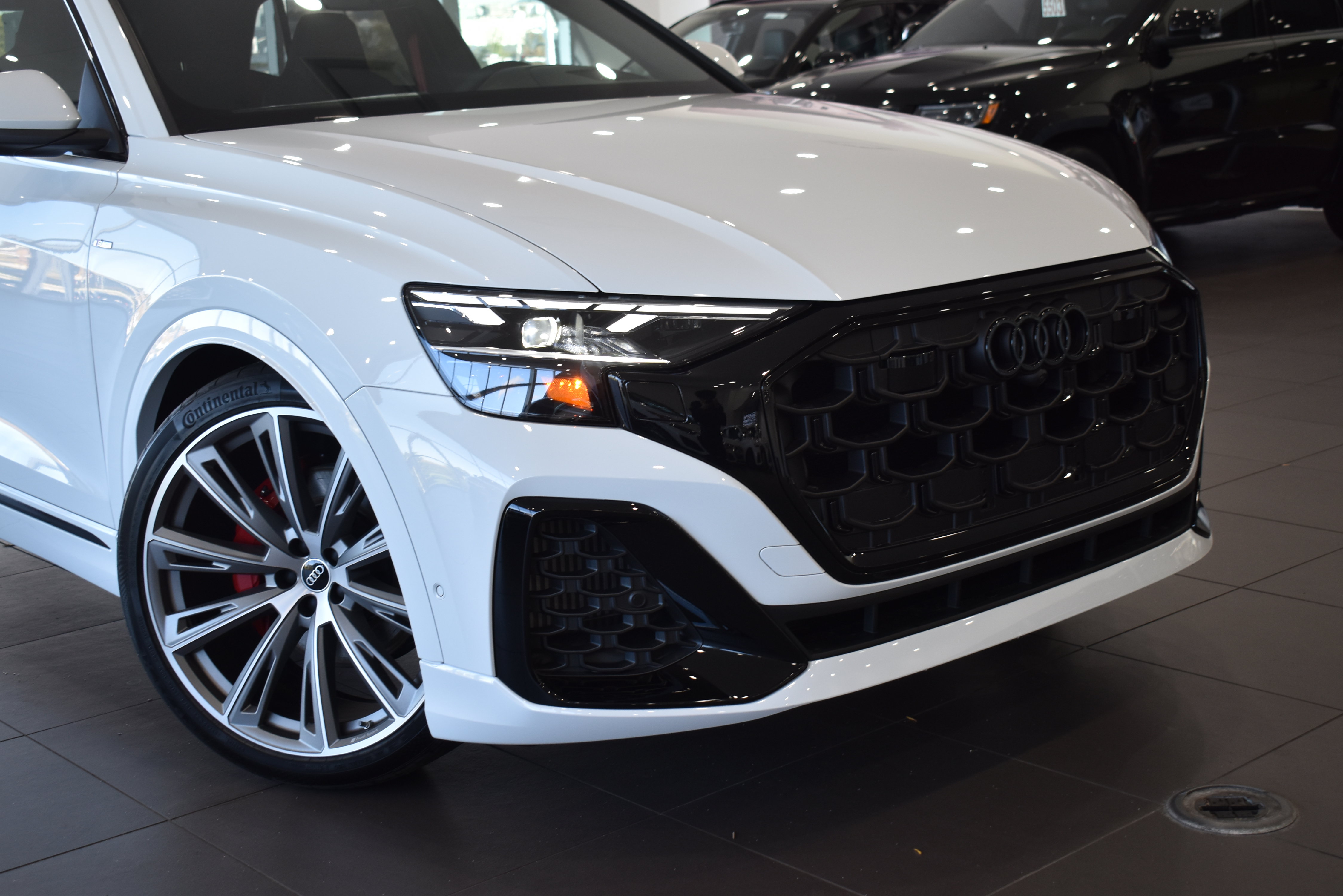 New 2026 Audi Q8 Prestige video 2