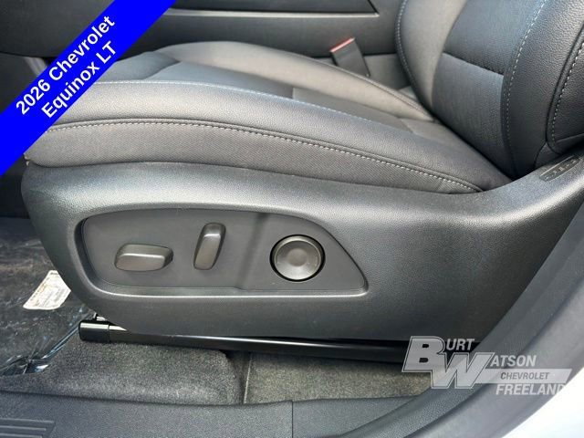 New 2026 Chevrolet Equinox LT w/ Convenience Package II FWD image 11