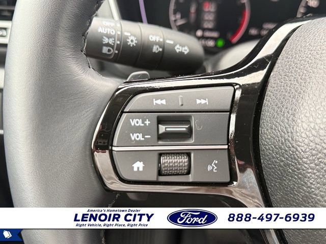 Used 2025 Honda Pilot Touring image 20