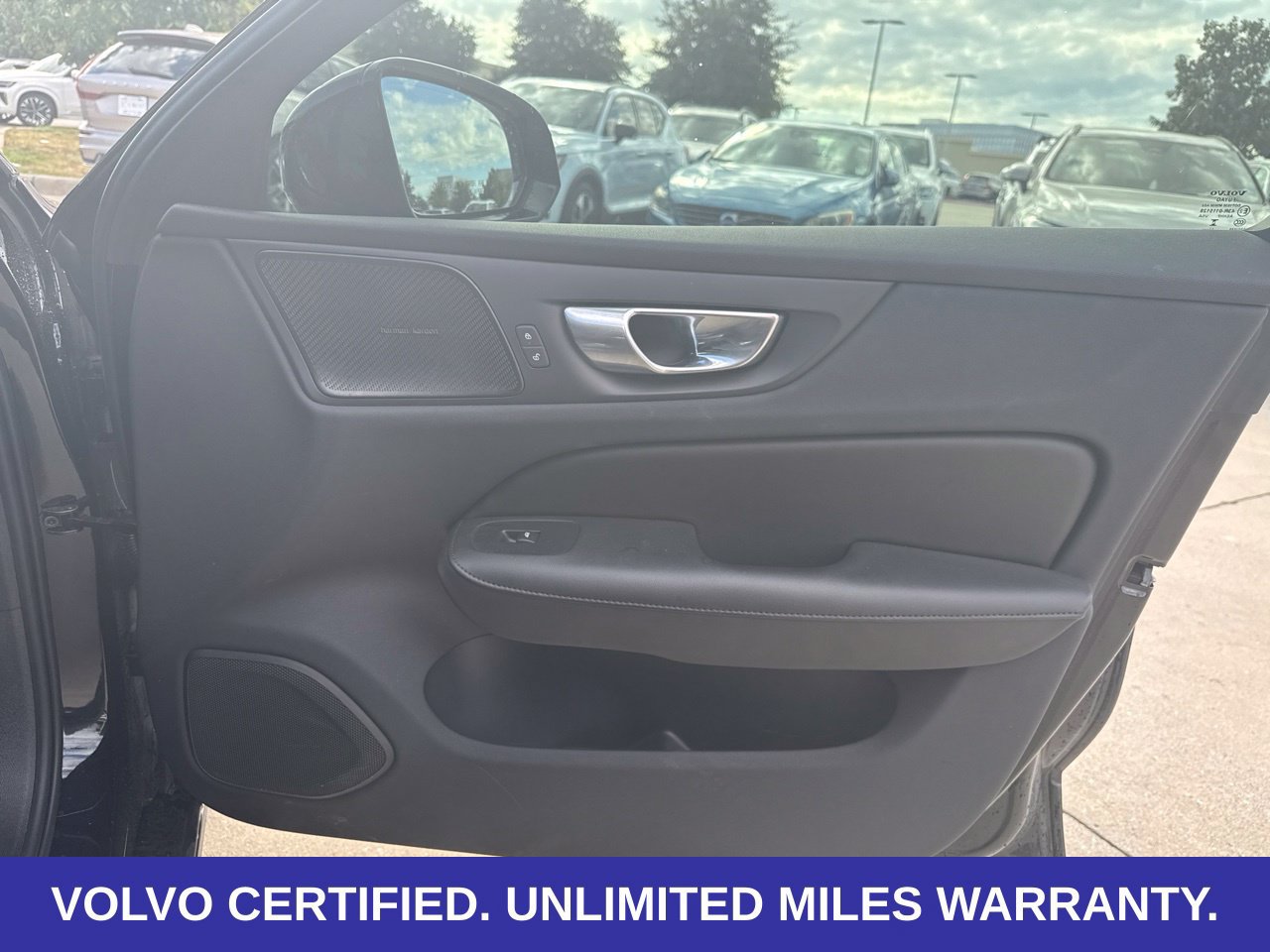 Certified 2024 Volvo S60 B5 Plus FWD image 9