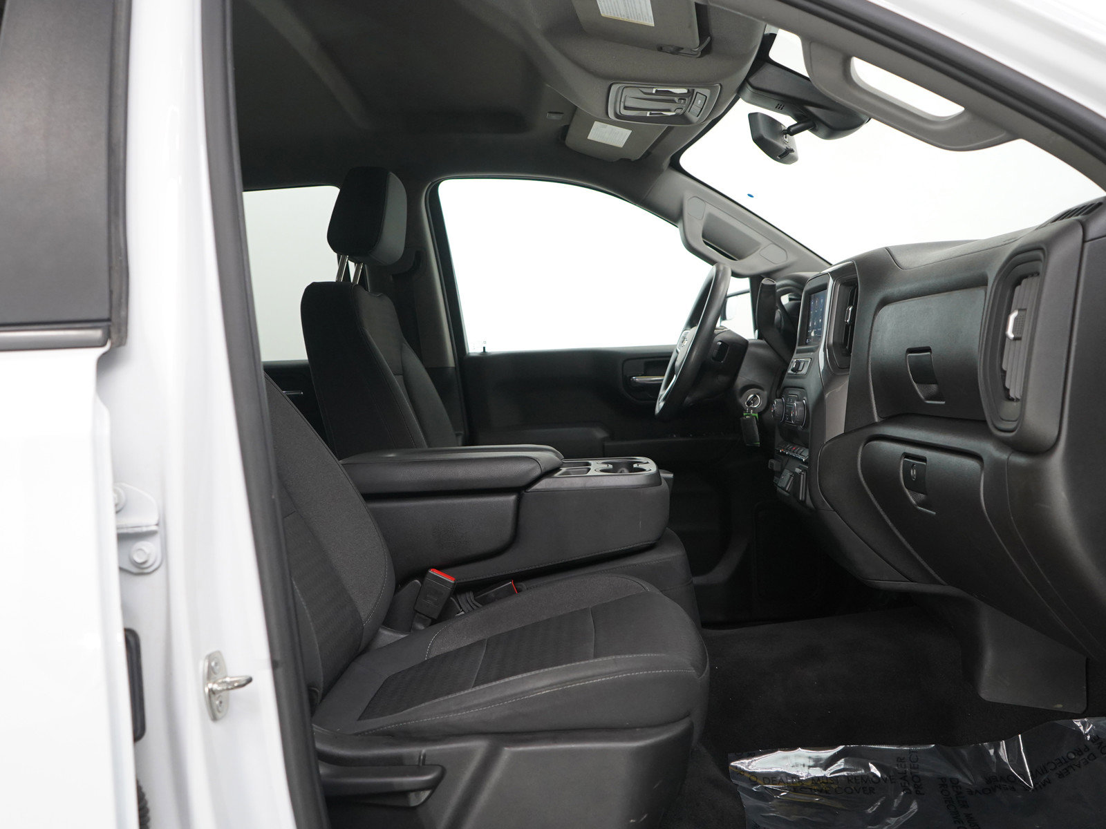 Used 2022 Chevrolet Silverado 1500 Custom w/ Safety Confidence Package image 11