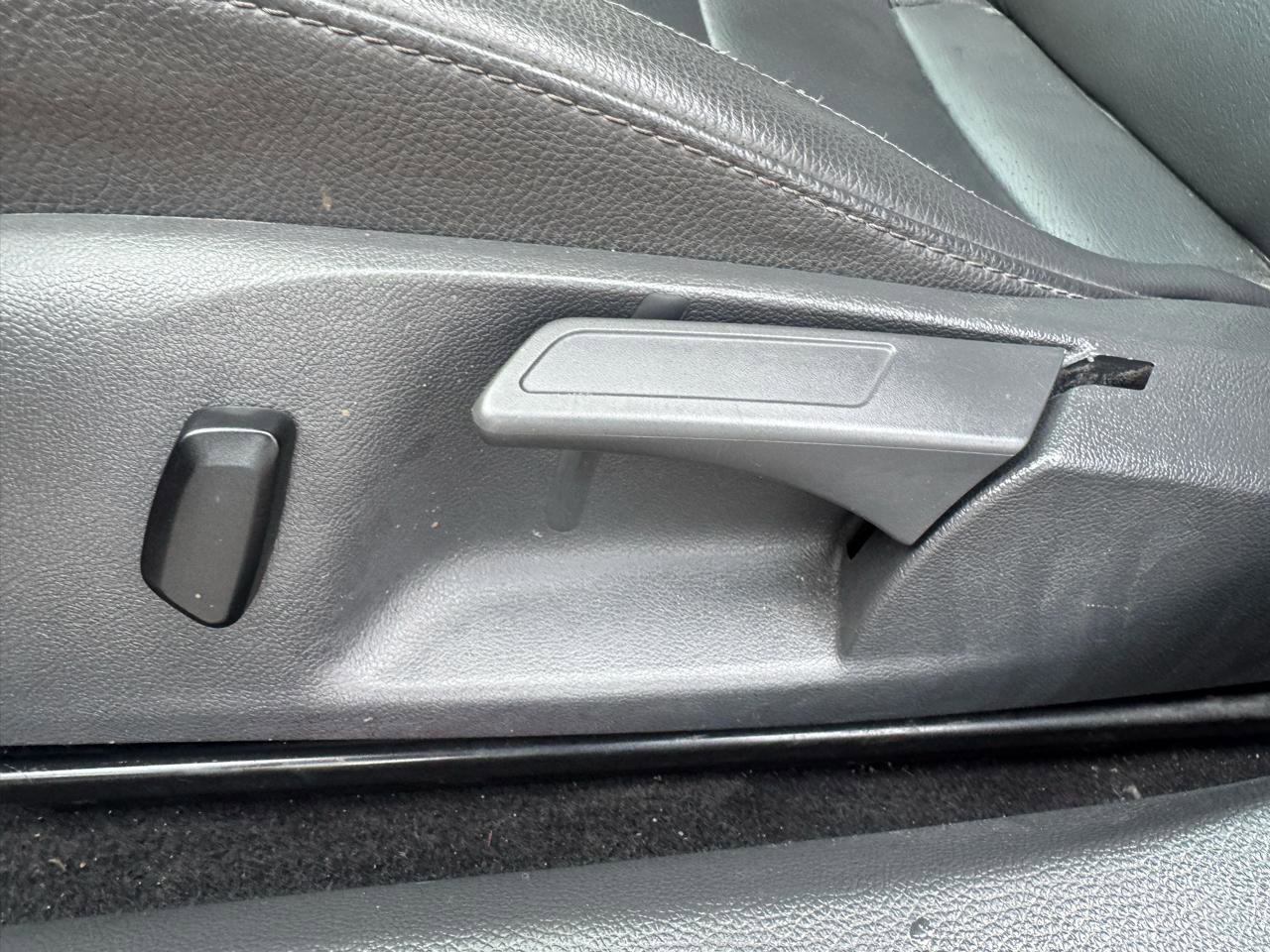 Used 2009 Volkswagen Jetta SE FWD image 29