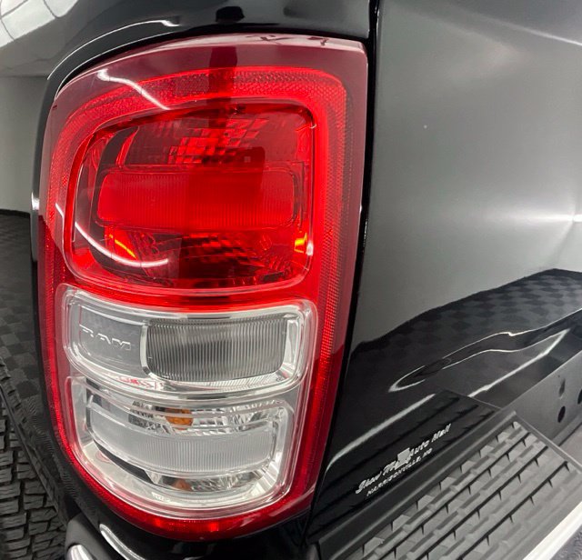 Used 2022 RAM 2500 Big Horn AWD/4WD image 27