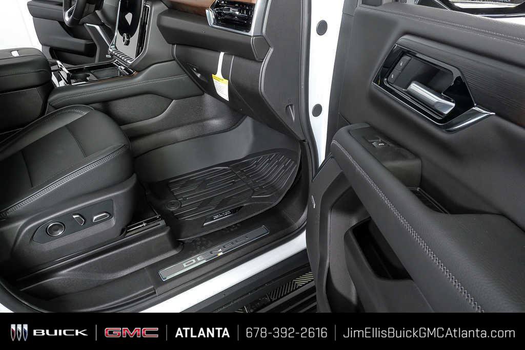 New 2026 GMC Yukon XL Denali w/ Sun & Power Step Package AWD/4WD image 26
