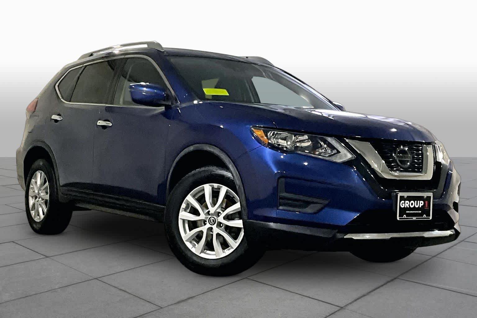 Used 2020 Nissan Rogue SV AWD/4WD image 2
