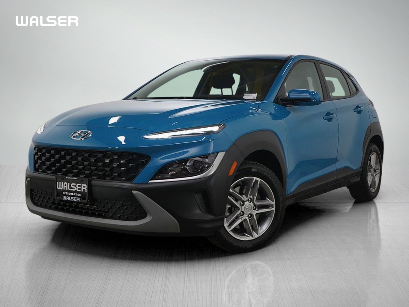 Used 2023 Hyundai Kona SE image 1