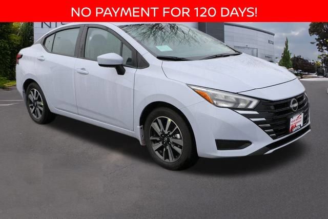 New 2025 Nissan Versa SV w/ Trunk Package