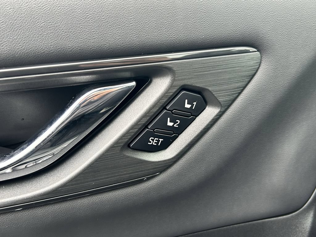 New 2026 Subaru Outback Touring XT AWD/4WD image 21