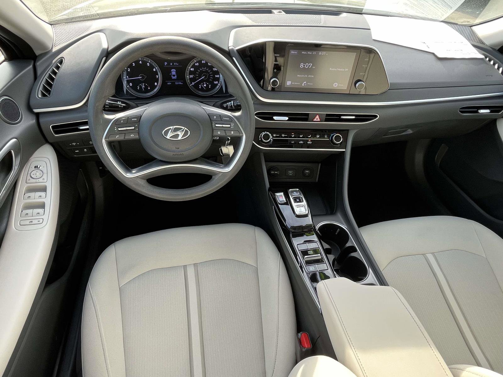 Certified 2023 Hyundai Sonata SE w/ Preferred Accessory Package FWD image 8
