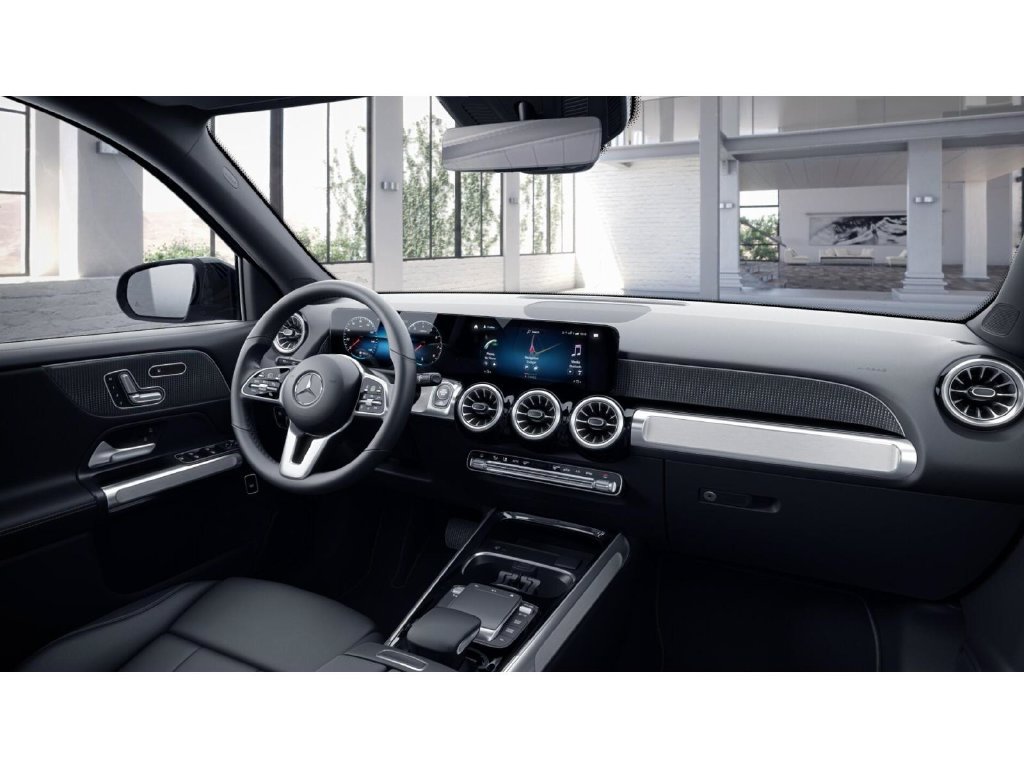 Used 2022 Mercedes-Benz GLB 250 4MATIC image 6