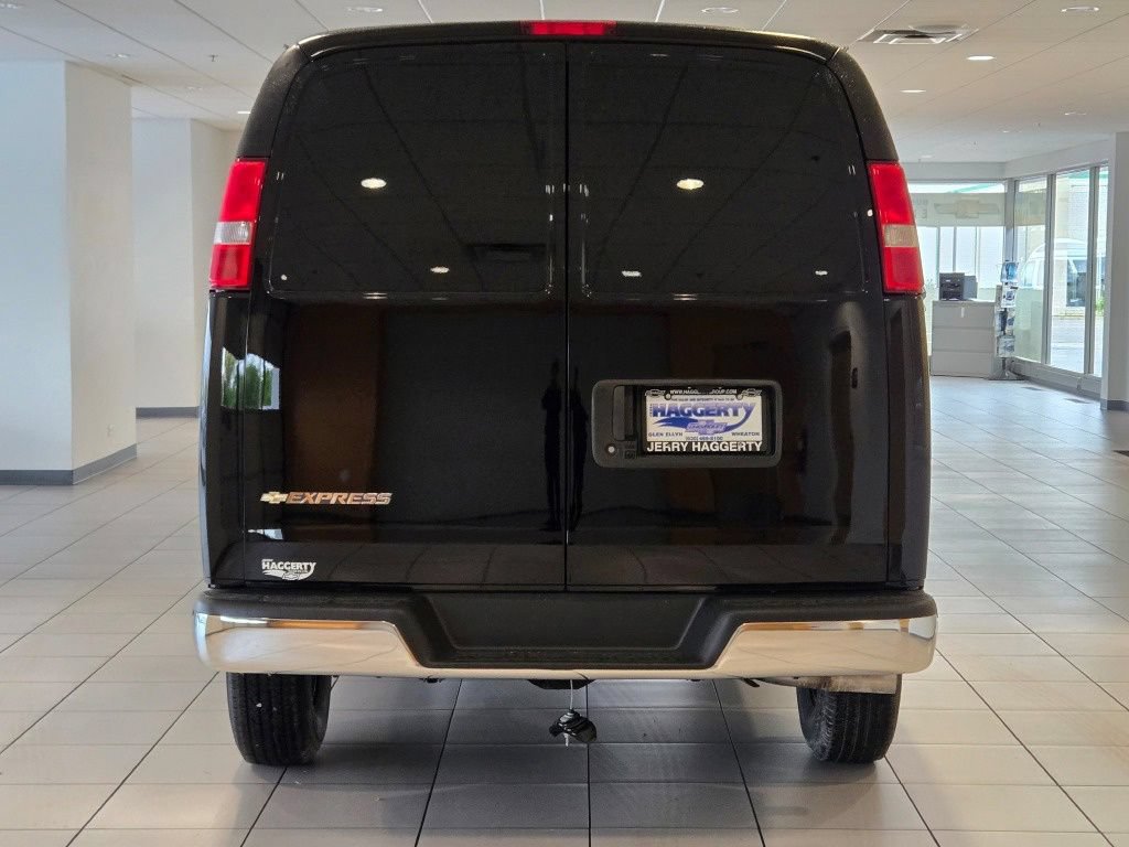 New 2026 Chevrolet Express 2500 w/ Driver Convenience Package RWD image 9