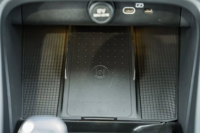 New 2026 Volvo XC40 B5 Plus w/ Climate Package image 26