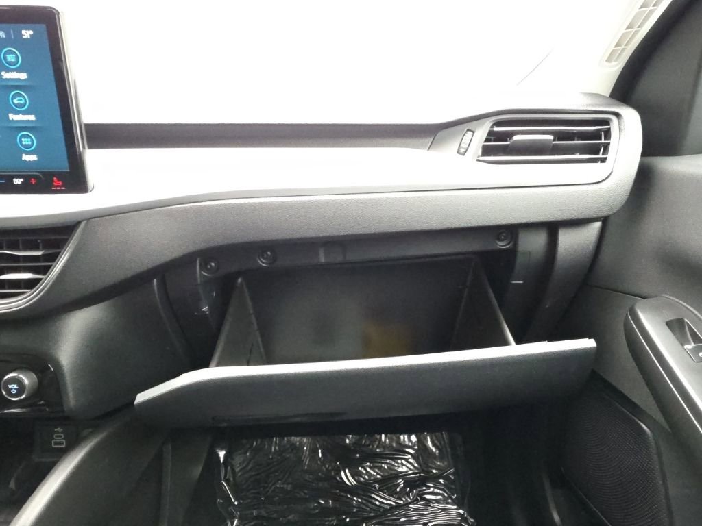 Used 2025 Ford Escape Platinum image 41