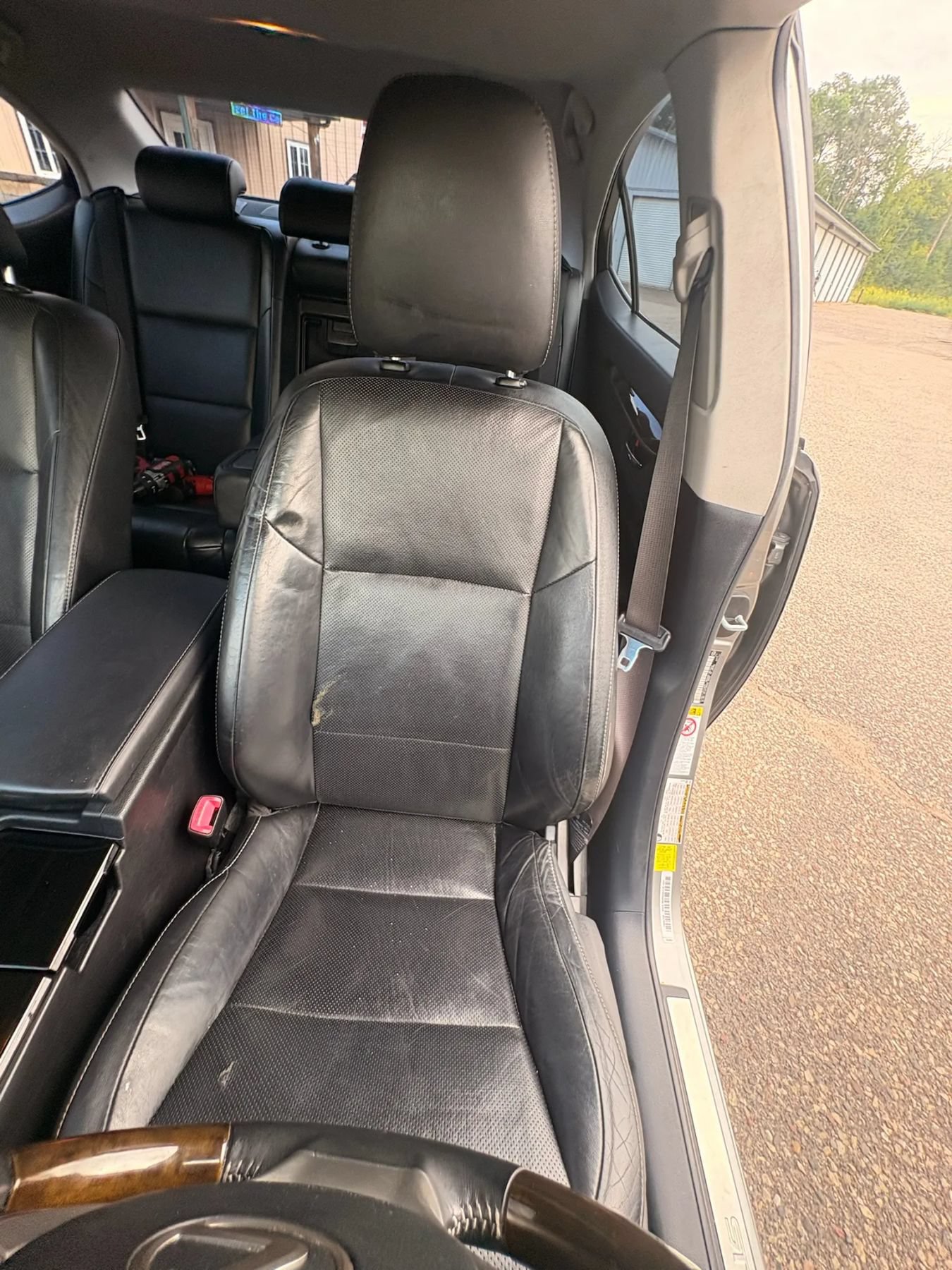 Used 2015 Lexus ES 350 w/ Luxury Package FWD image 32