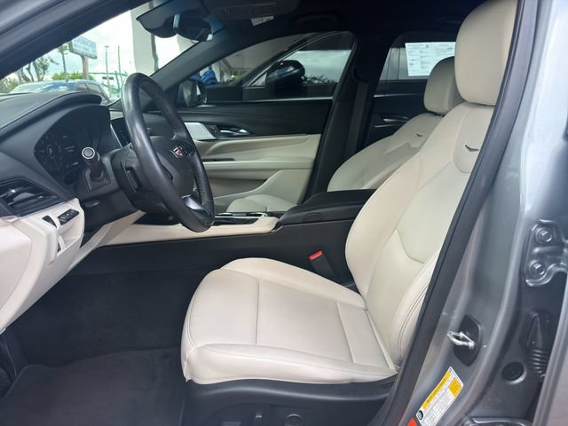 Used 2023 Cadillac CT4 Premium Luxury RWD image 11