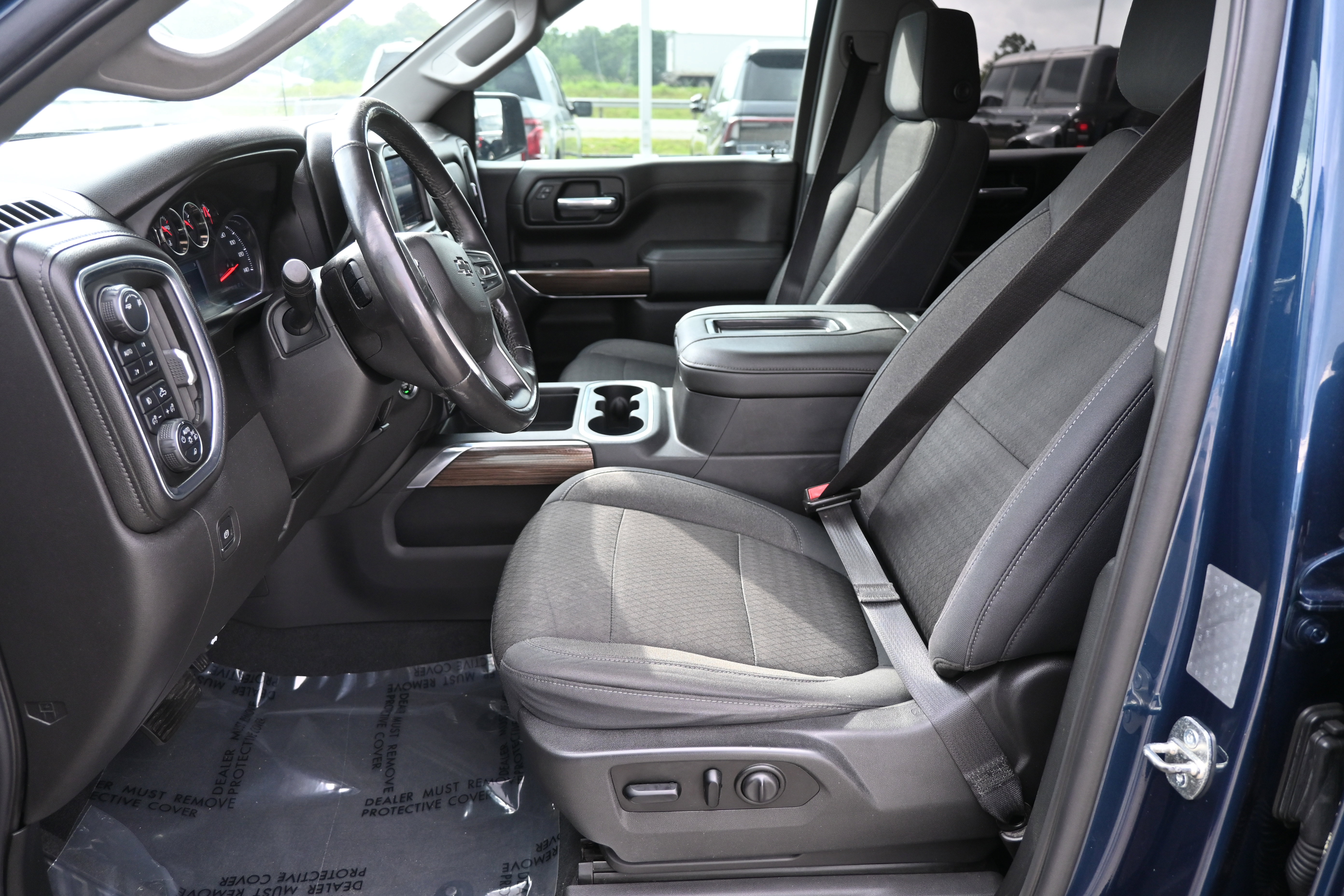 Used 2019 Chevrolet Silverado 1500 RST w/ All-Star Edition AWD/4WD image 15