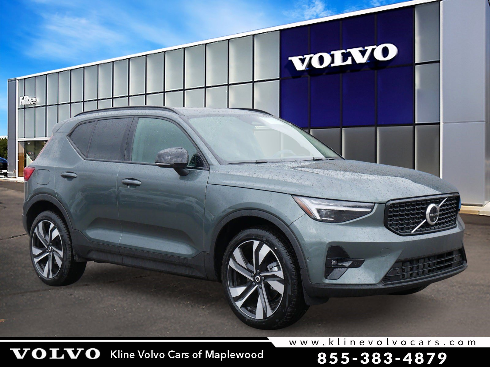 New 2026 Volvo XC40 B5 Ultra w/ Climate Package AWD/4WD image 1