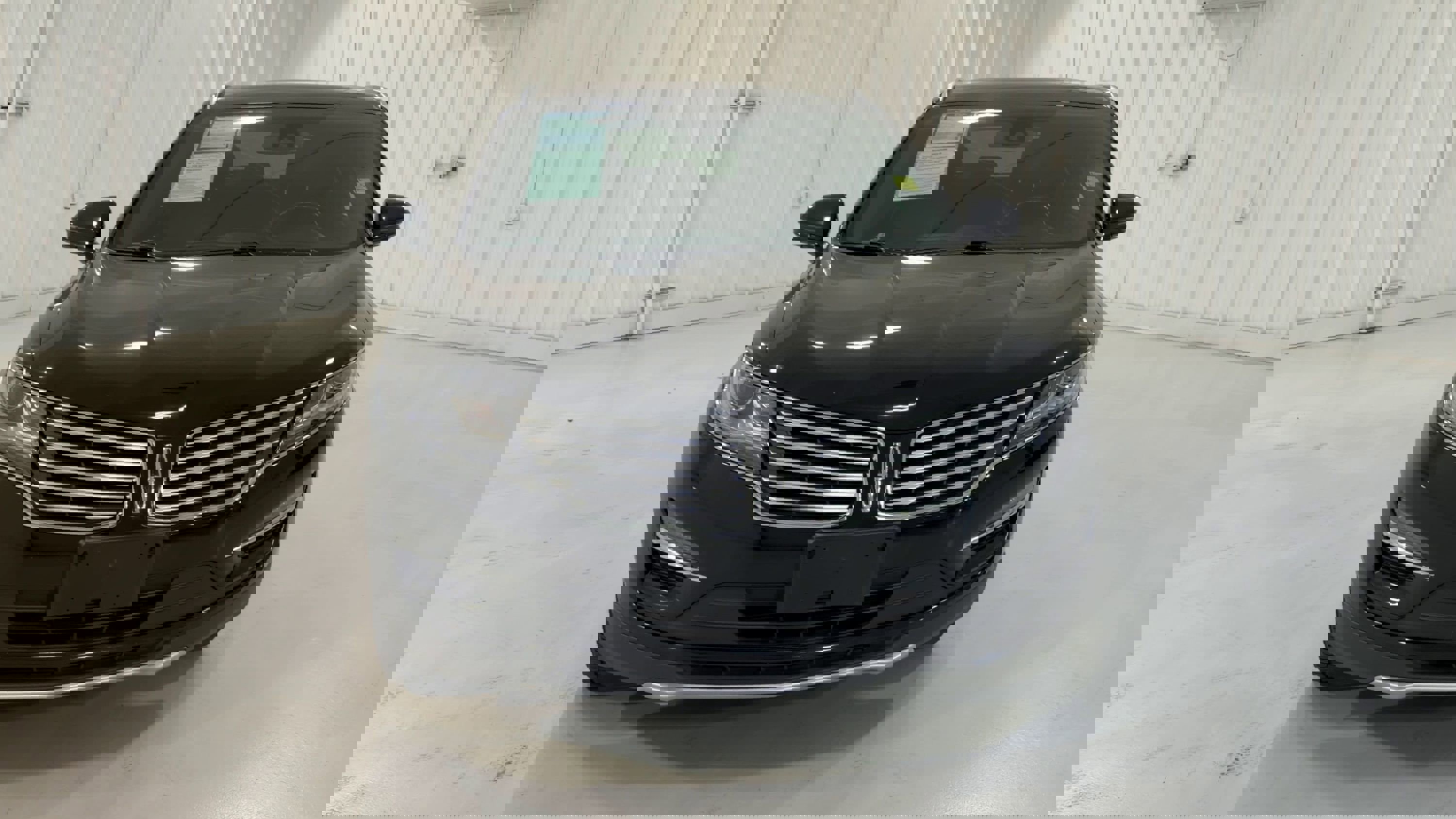 Used 2018 Lincoln MKC Select w/ Select Plus Package image 4