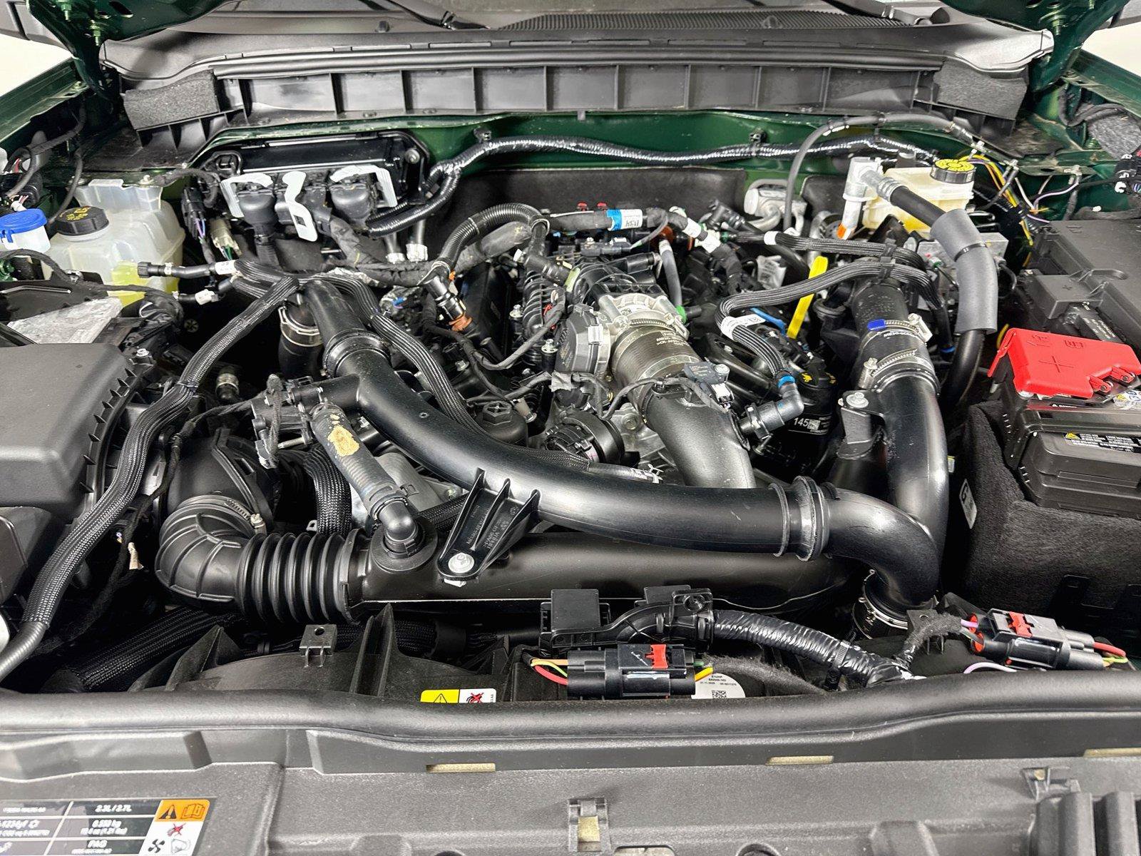 Used 2025 Ford Bronco Outer Banks AWD/4WD image 41
