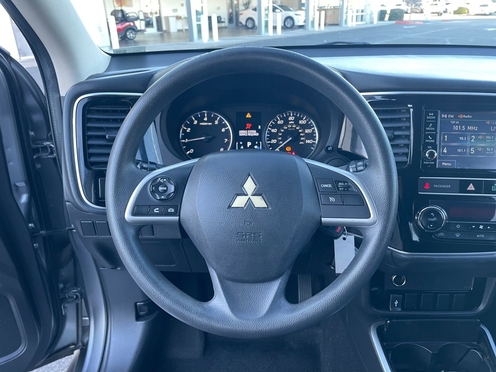 Used 2019 Mitsubishi Outlander ES image 9