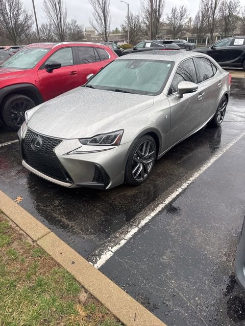 Used 2019 Lexus IS 350 F Sport image 2
