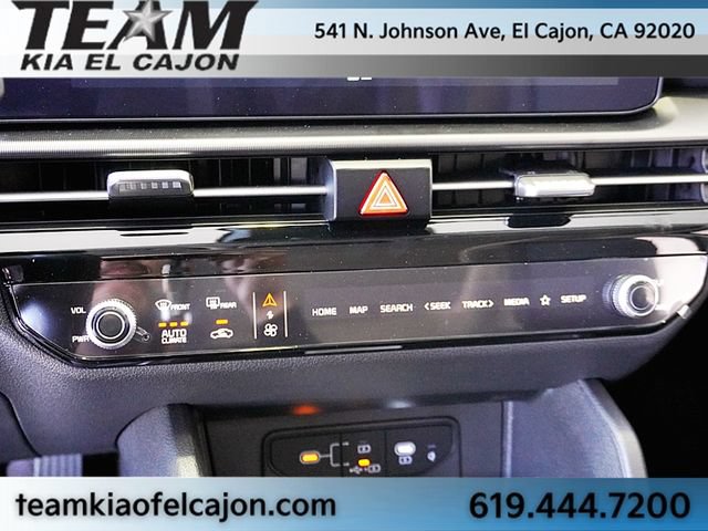 New 2026 Kia Sportage EX w/ EX Panorama Roof Package FWD image 33