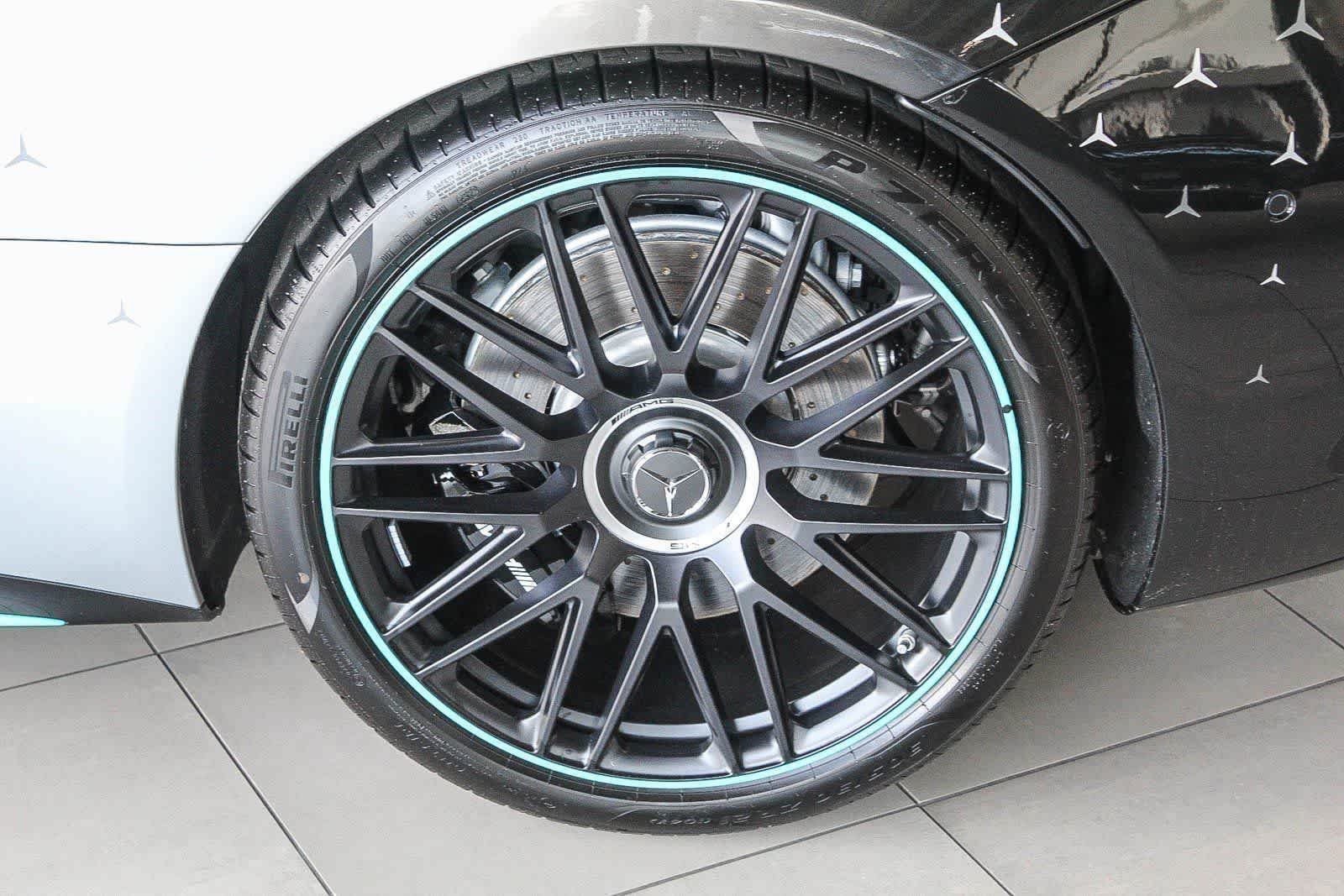 New 2024 Mercedes-Benz SL 63 AMG 4MATIC image 7