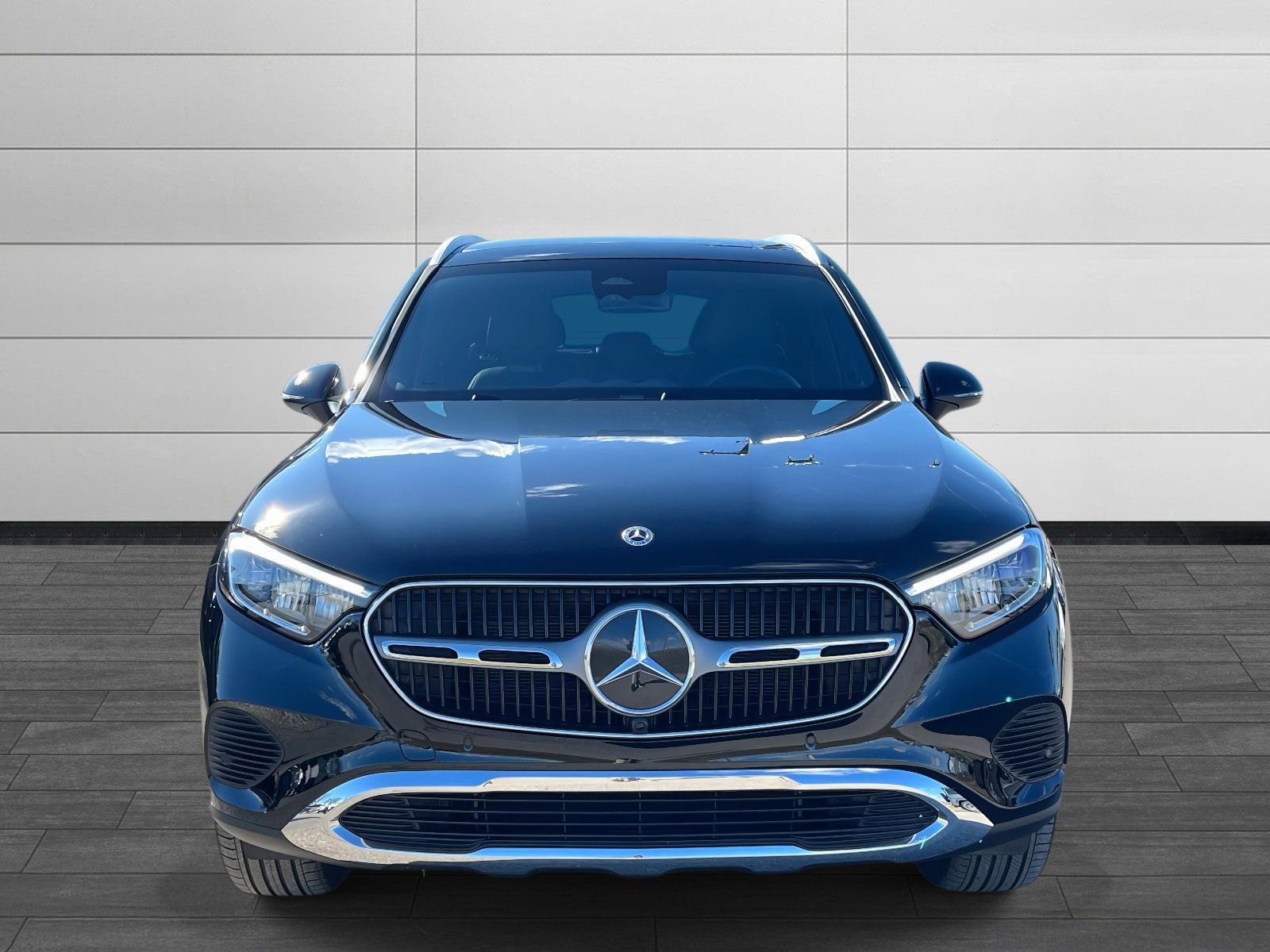 Certified 2025 Mercedes-Benz GLC 300 image 7