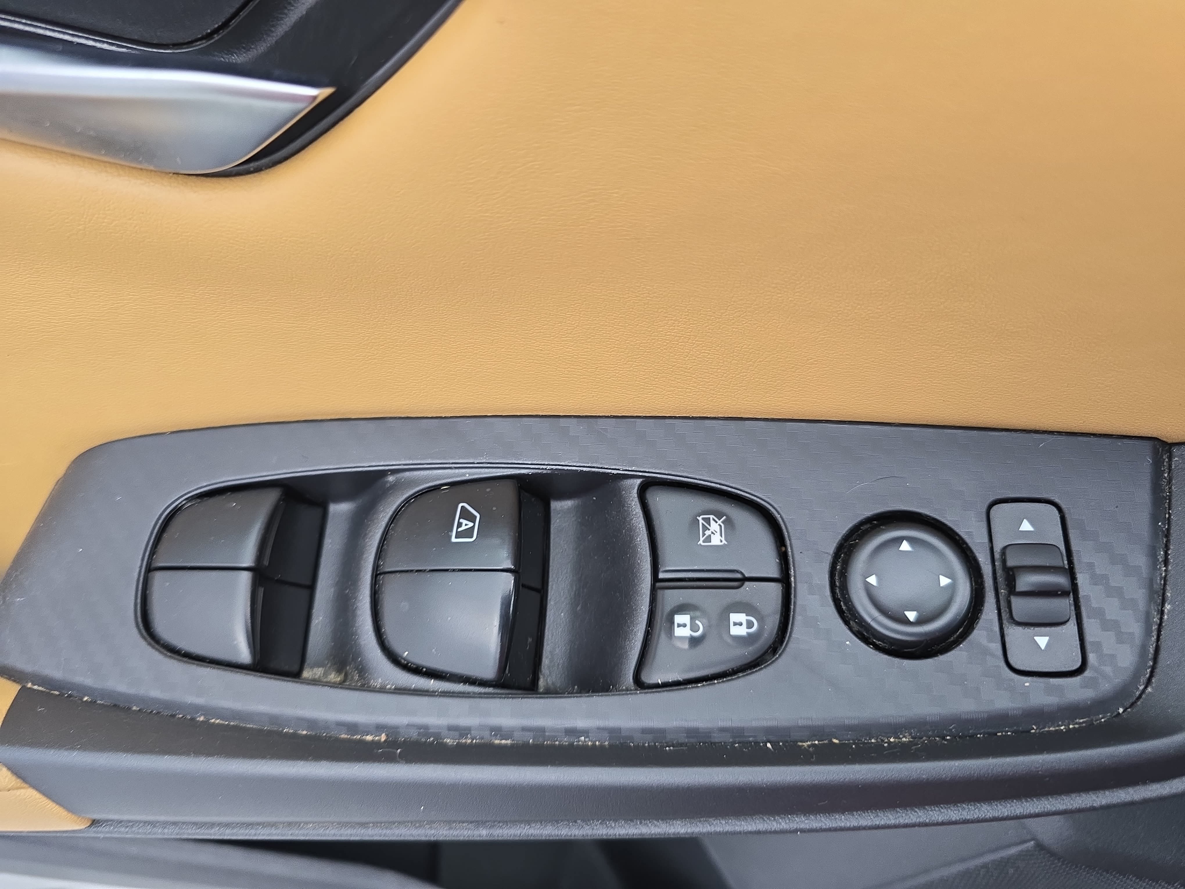 Used 2024 Nissan Sentra SV w/ SV Premium Package FWD image 26