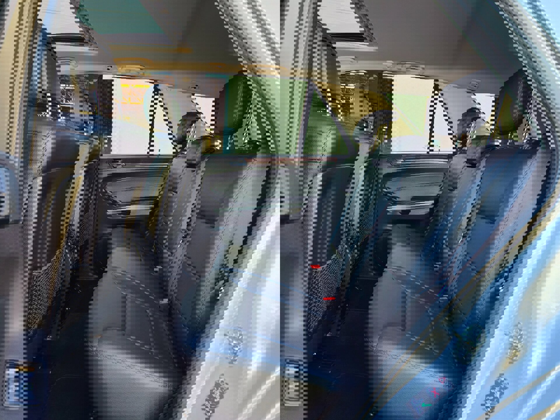 Used 2010 Mercedes-Benz ML 350 2WD image 29