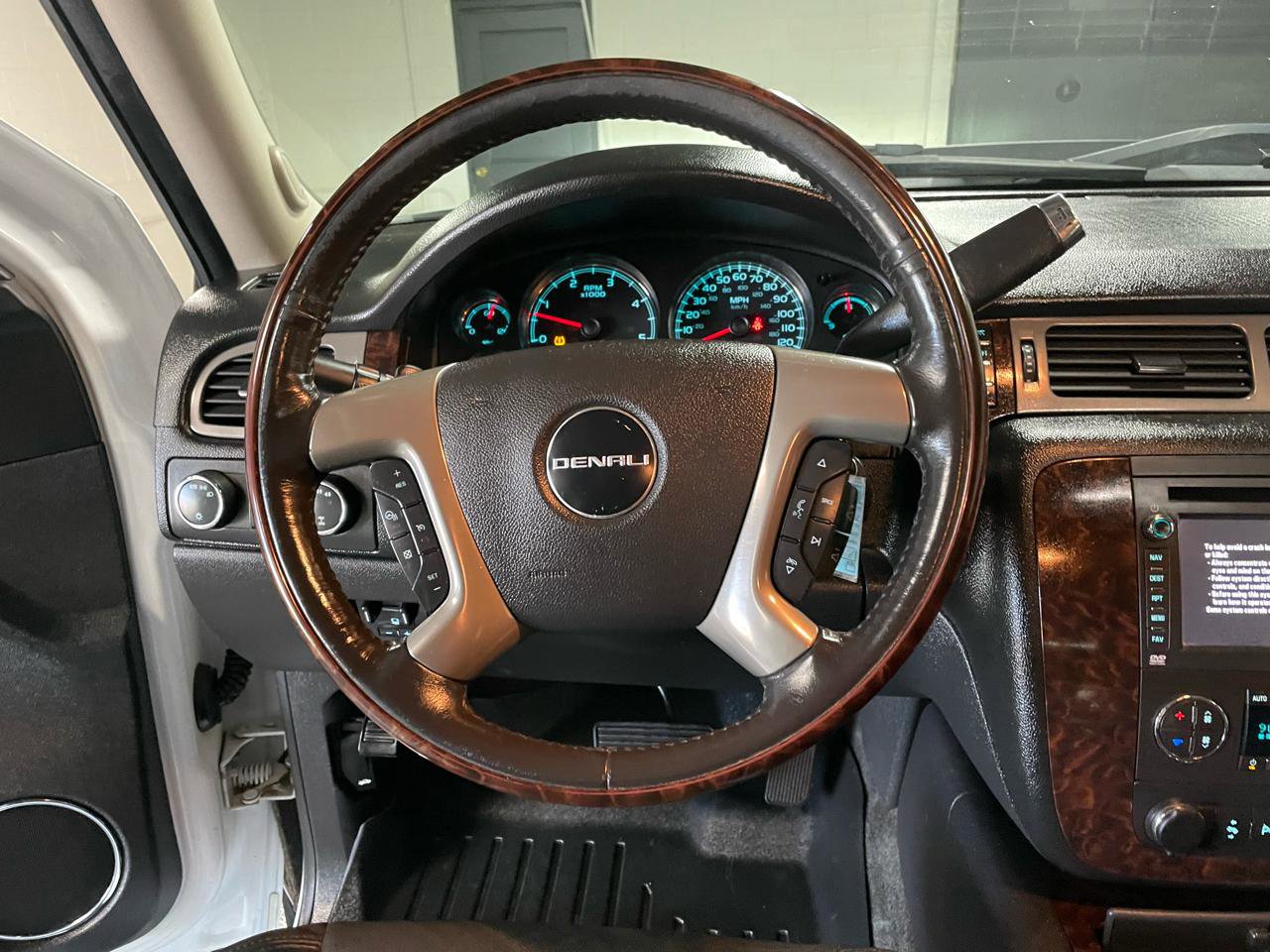 Used 2013 GMC Sierra 2500 Denali w/ Suspension Package, Off-Road image 16