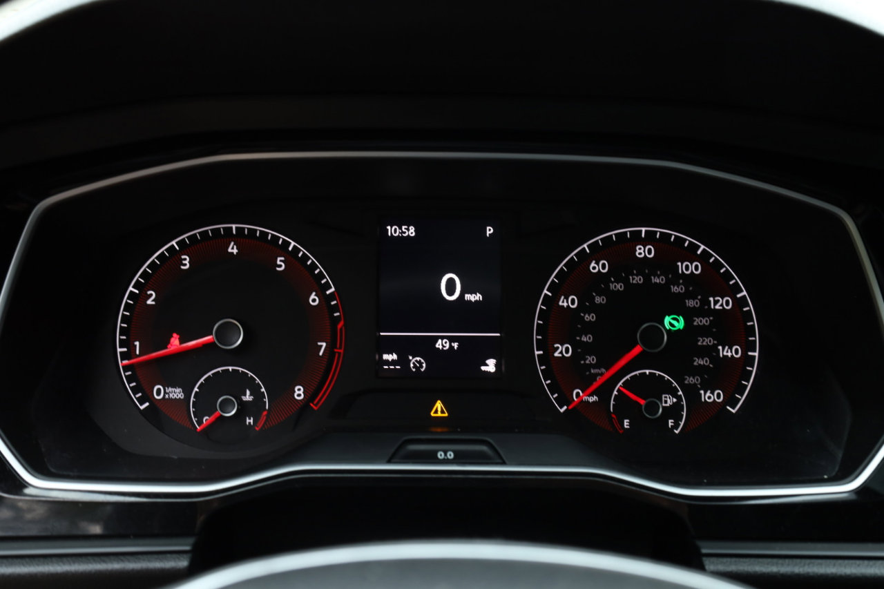 Used 2020 Volkswagen Jetta R-Line w/ R-Line Cold Weather Package image 30