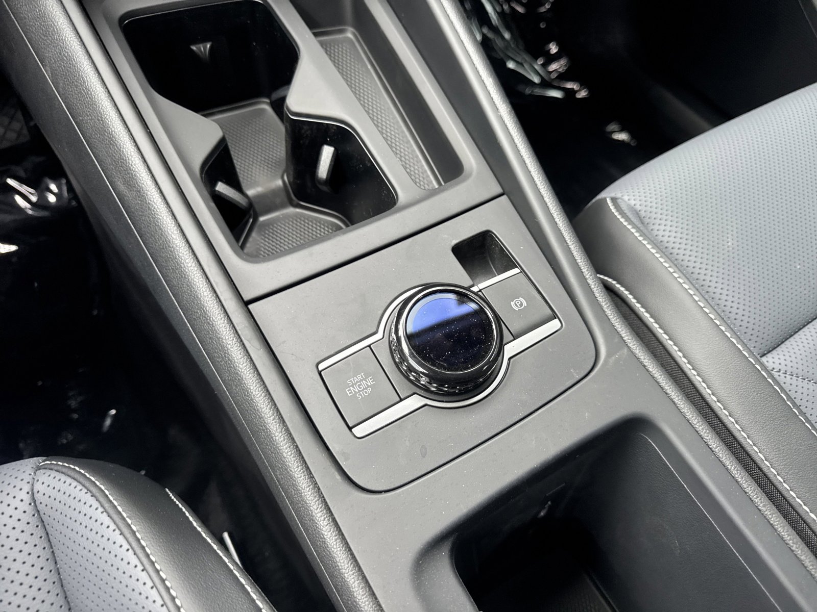 New 2026 Volkswagen Tiguan SE image 21