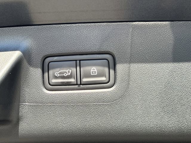 New 2026 Hyundai Santa Fe SE image 13