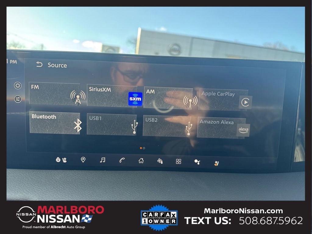 Certified 2025 Nissan Armada Platinum Reserve image 33