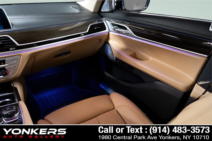 Used 2019 BMW 750i xDrive w/ Executive Package image 49