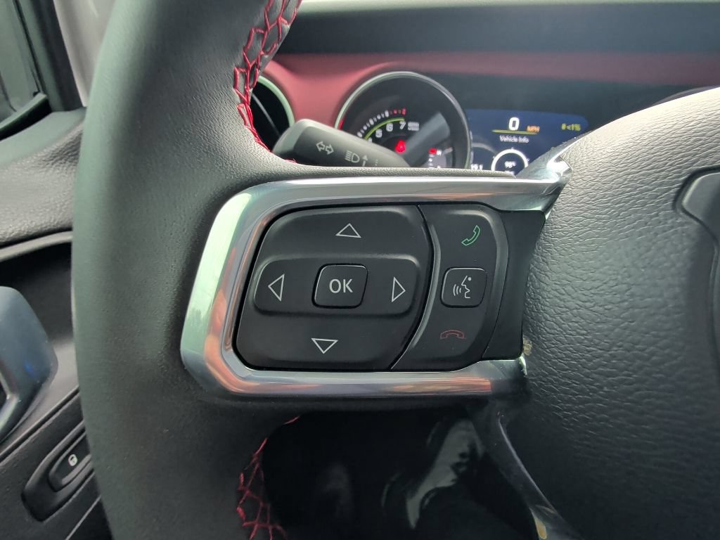 Used 2023 Jeep Wrangler Unlimited Rubicon 4xe AWD/4WD image 18