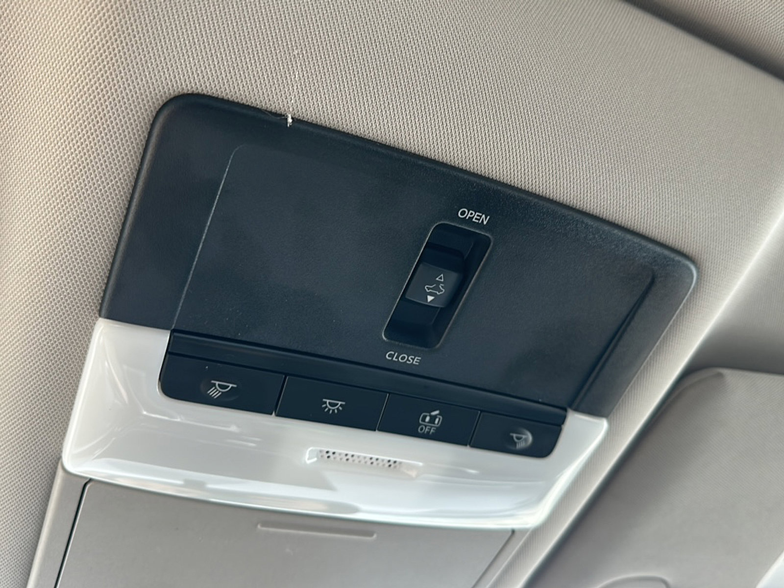 New 2025 Nissan Altima 2.5 SR w/ SR Premium Package image 27