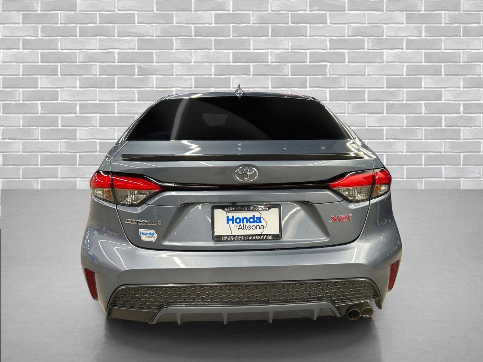 Used 2020 Toyota Corolla XSE image 8