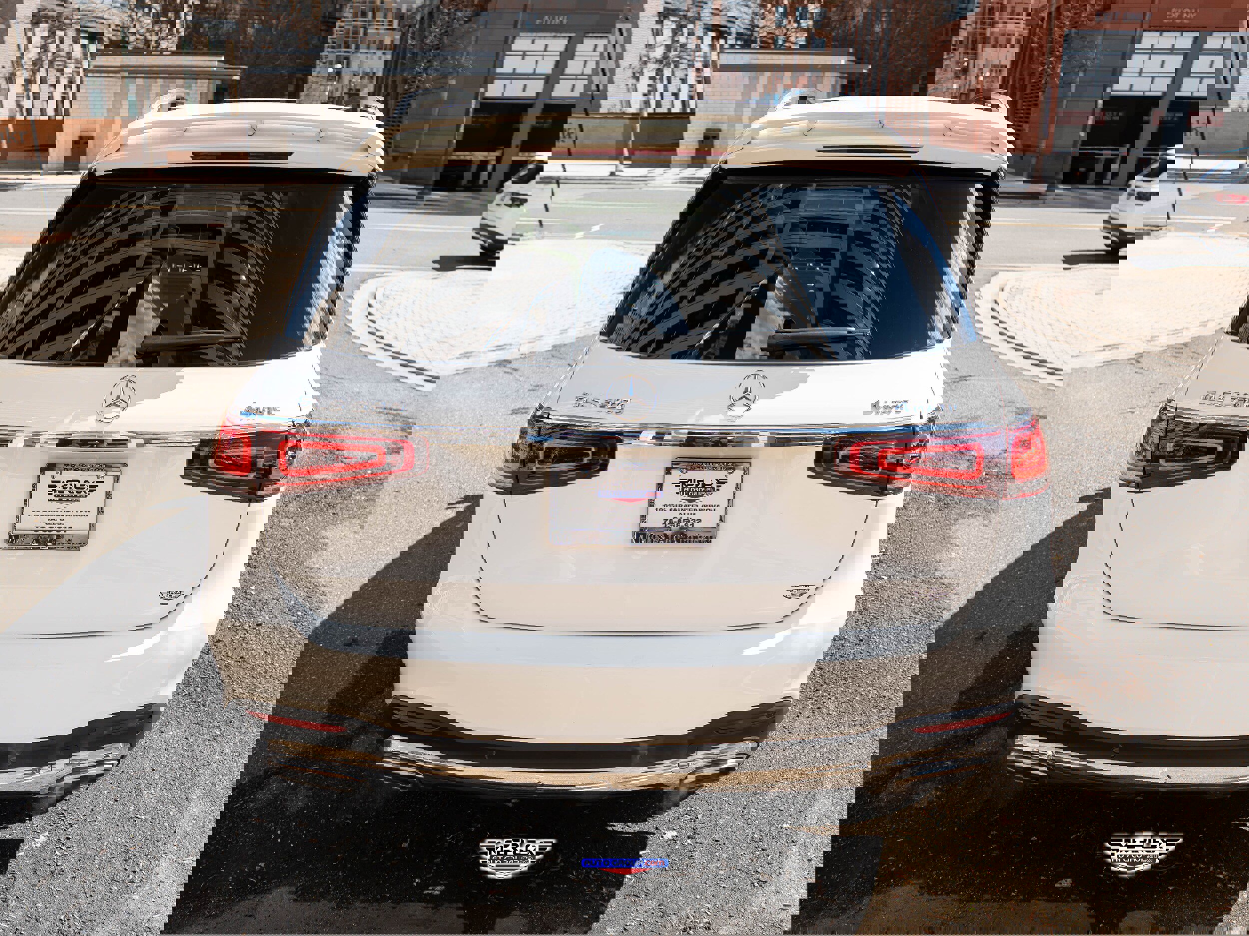 Used 2021 Mercedes-Benz GLS 580 580 4MATIC AMG image 6