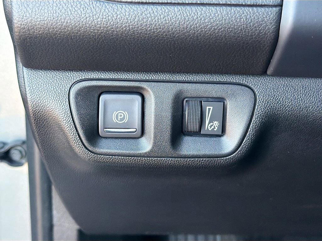 Used 2023 GMC Acadia SLT image 37