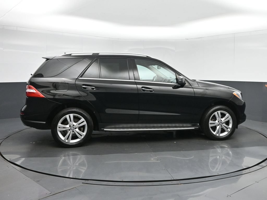 Used 2015 Mercedes-Benz ML 250 BlueTEC 4MATIC image 8
