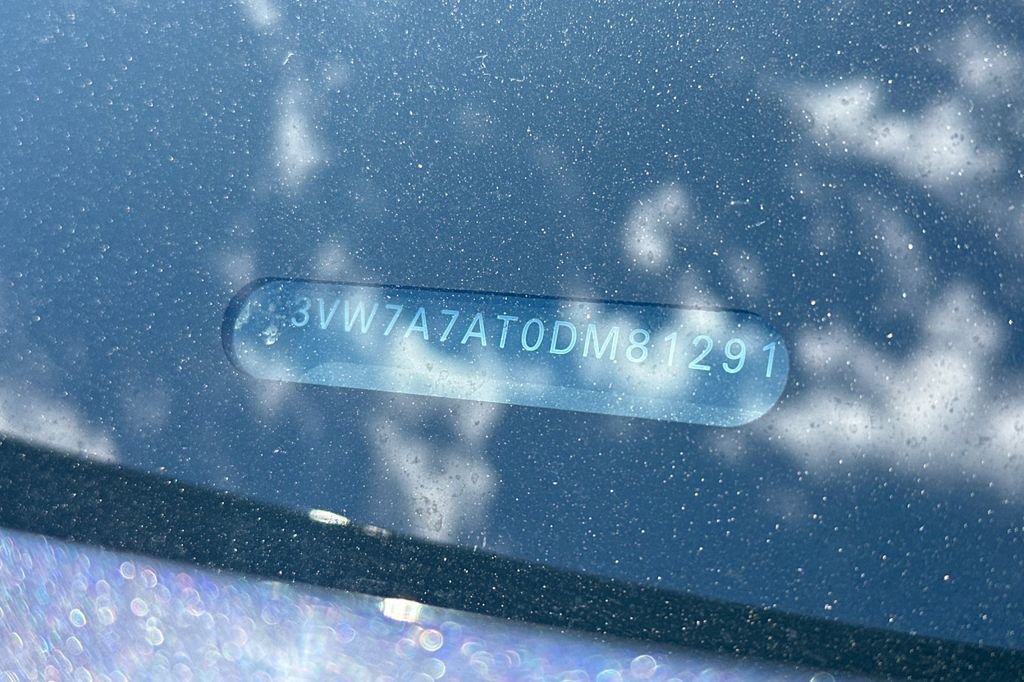 Used 2013 Volkswagen Beetle 2.0T image 26