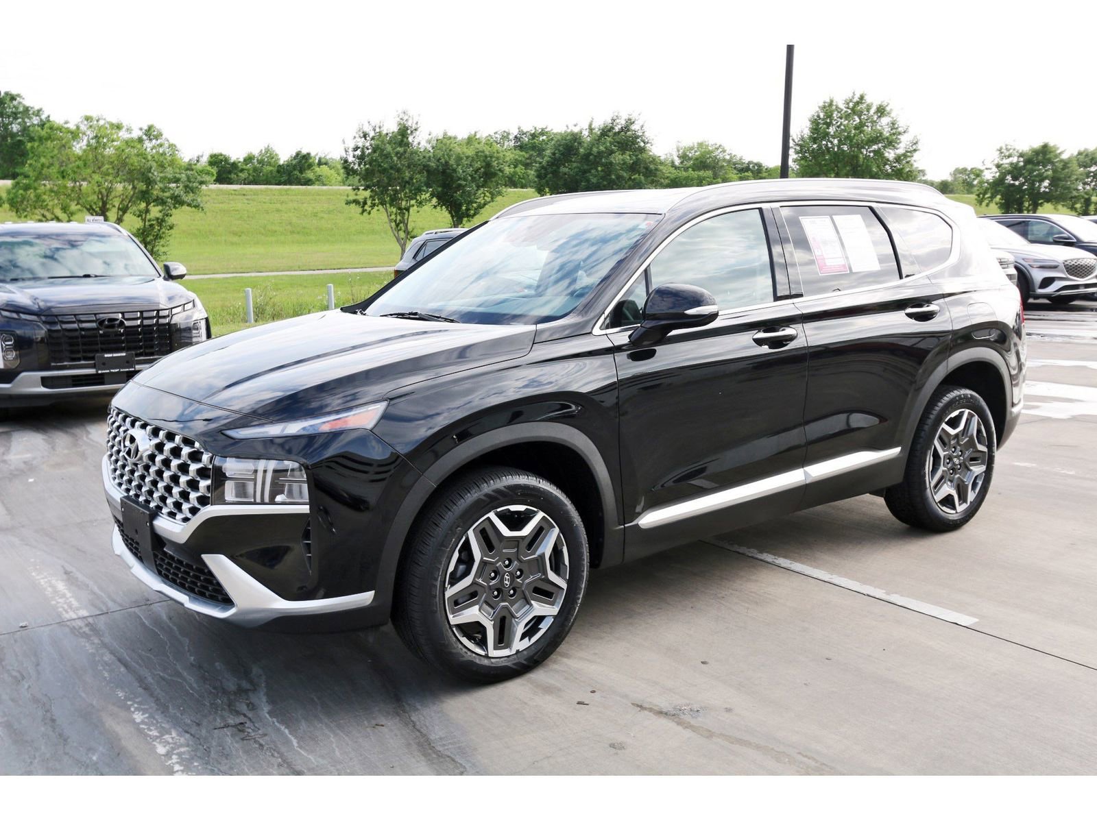 Certified 2023 Hyundai Santa Fe SEL Convenience AWD/4WD image 4