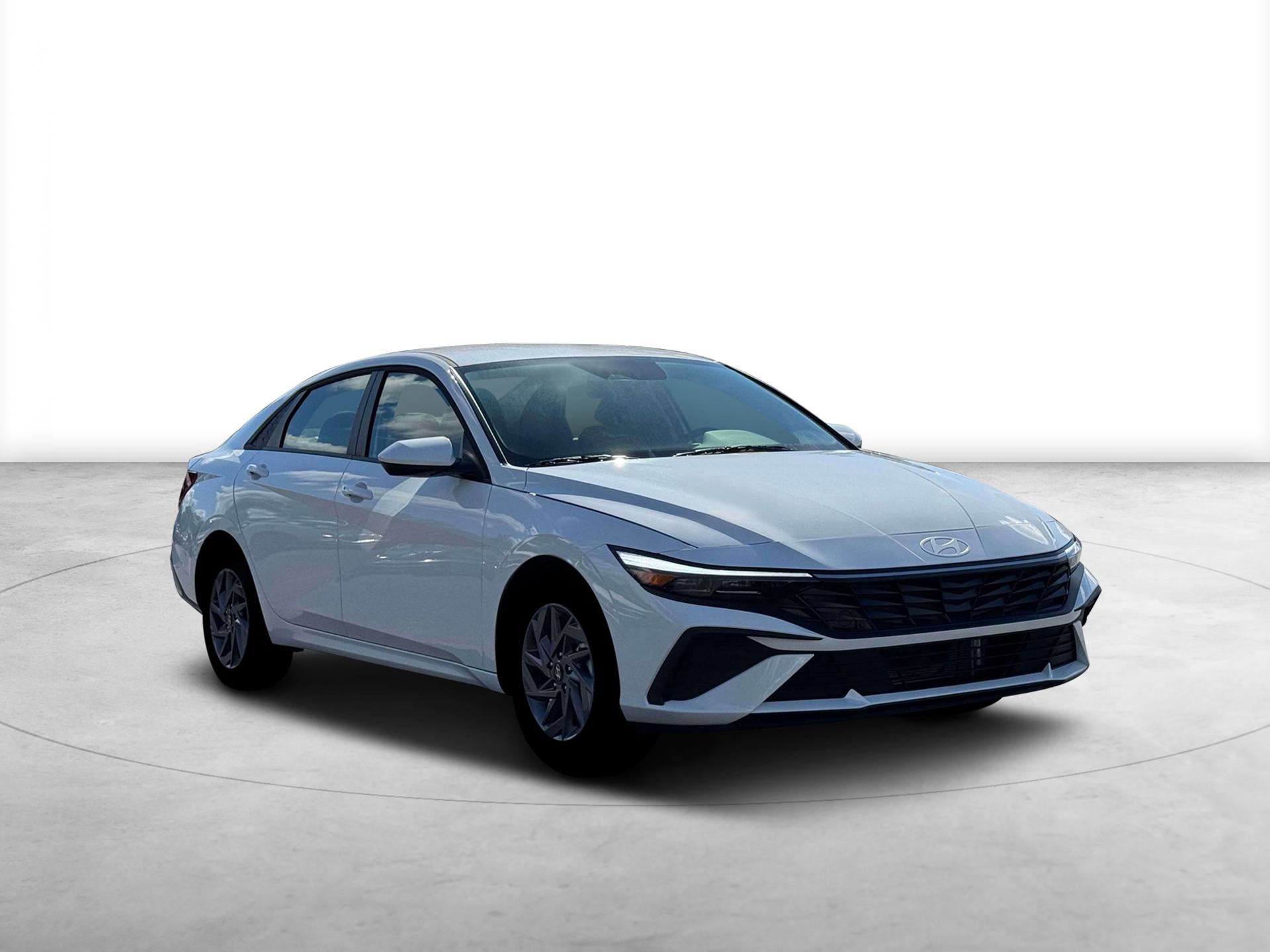 New 2026 Hyundai Elantra Blue image 11