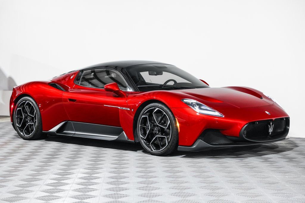 Used 2022 Maserati MC20 Coupe image 4