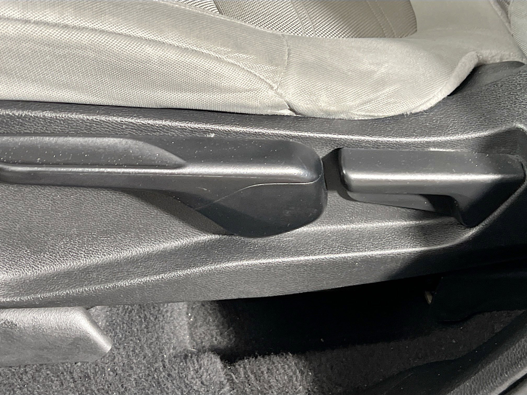 Used 2019 Honda CR-V LX image 17